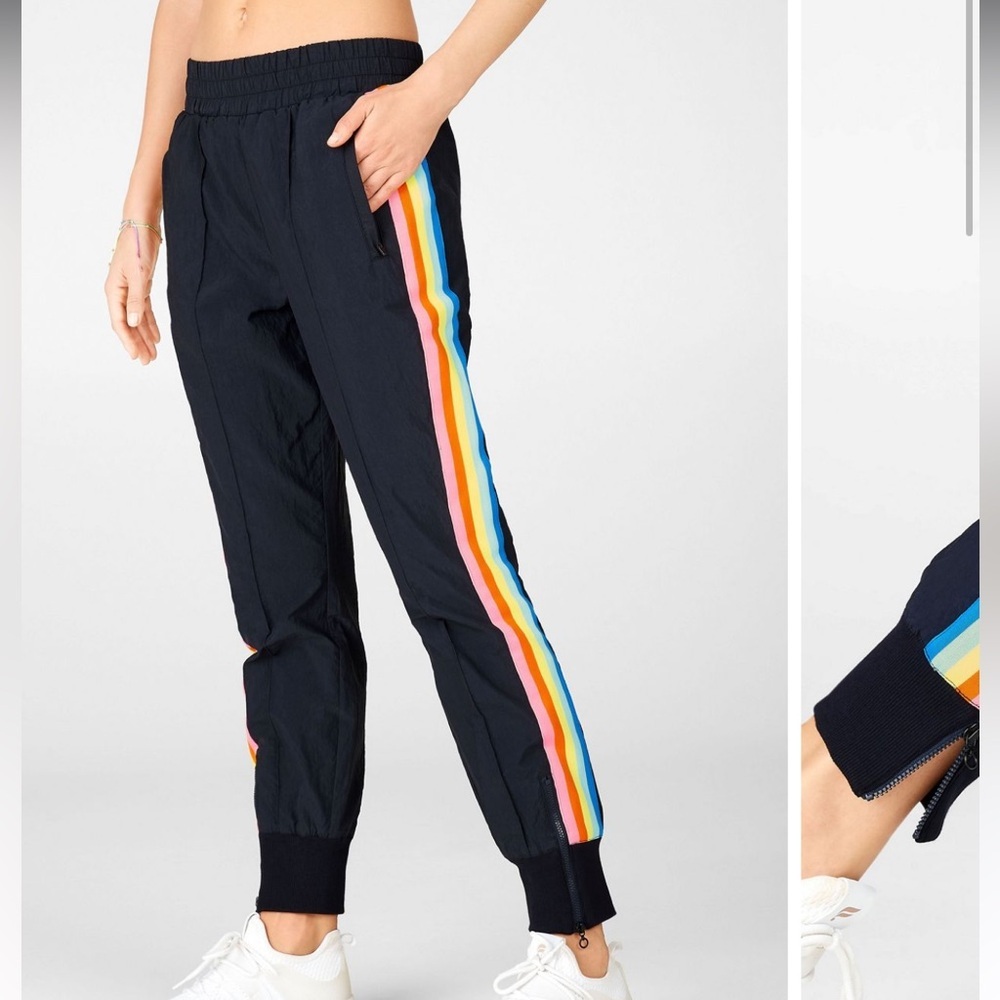 Fabletics Carol woven pants
